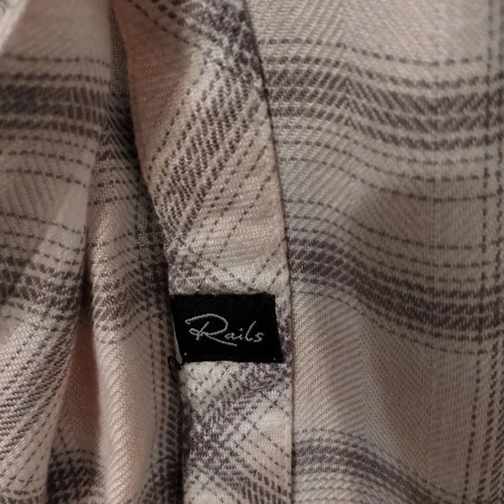 Rails Pink Flannel Women's Size S - Picture 4 of 4